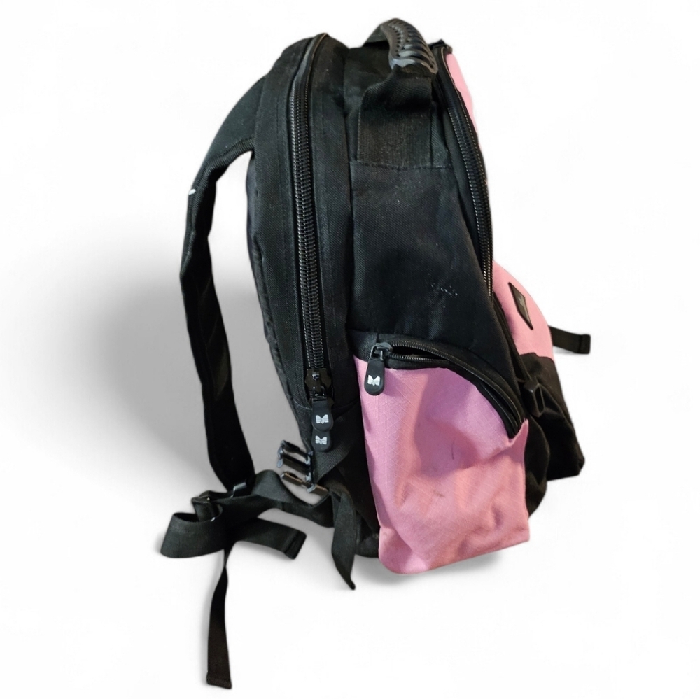 Y2K Manhattan Pink/Black Large Backpack - Picture 4 of 16